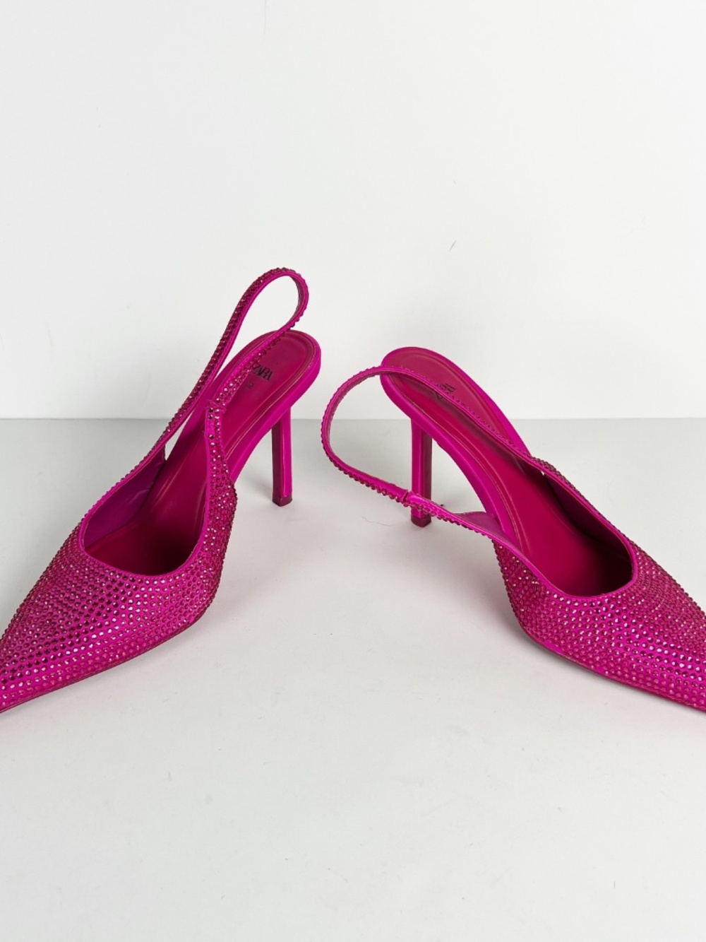 Zara Crystal Rhinestone Jewel Pointed Toe Slingback High Heel Shoes Pink 8 - Picture 3 of 5